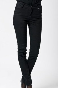 tight jeans od black