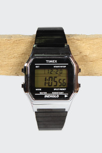 Mens 80 Digital INDIGLO Classic Watch, silver/black (T2N02)