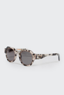 Elke-kramer-revolte-sunglasses-grey-torte20130417-22240-1igg2x0-0