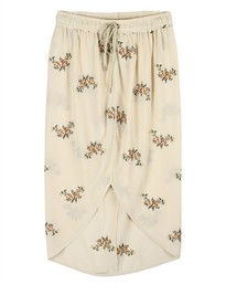 Tulip-skirt-in-embroidered-silk-by-juliette-hogan20130721-13242-gkq3ub-0