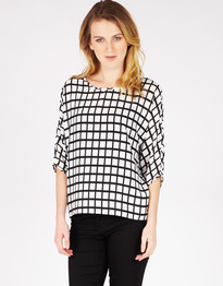 Square-print-blouse--220130812-4181-s31efp-0
