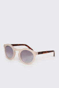 Toro-y-moi-chaz-sunglasses-pink20131030-23394-cw2qfc-0
