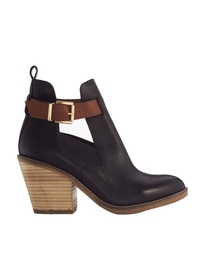 ROAM AROUND Leather Ankle Boots