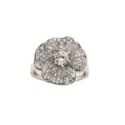 karen walker 18ct white gold 1.58ct diamond pansy ring
