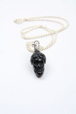 rose hair skull necklace, onyx