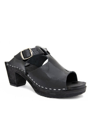 FUNKIS T-BAR SHOE, BLACK PATENT