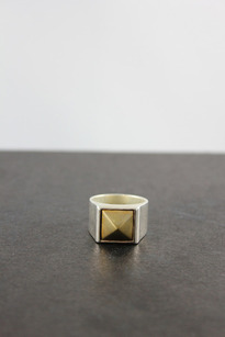 Pyramid Ring