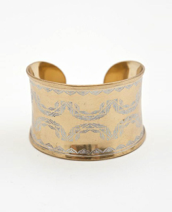 obey versailles cuff