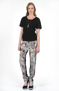 crowd pleaser pants in harlequin rose print