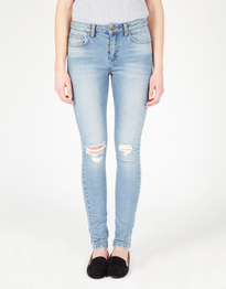 Ripped-knee-jeans20130524-2766-2ew6g8-0