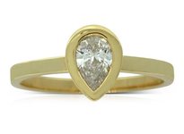 karen walker 18ct yellow gold .50ct diamond ring