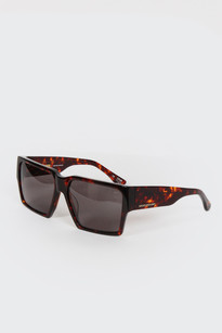 Highs-lows-biggie-sunglasses-torte20131031-23394-1v01yj0-0