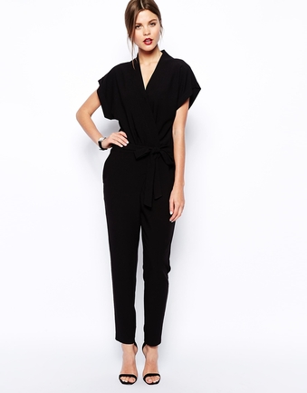 Jumpsuit With Tie Waist And Short Sleeves