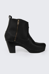 5-inch-buckle-high-heel-boot-black20141009-24261-blss9j-0