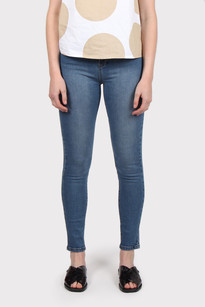 Zoe-jeans-light-stone20141118-31998-17jnaqv-0