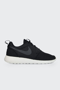 Roshe-run-black-anthracite-sail20150120-11240-1prbvm-0