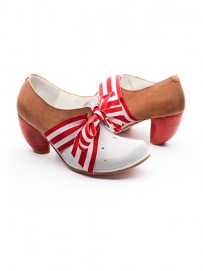 TN_29 Sculpt Stripe shoe