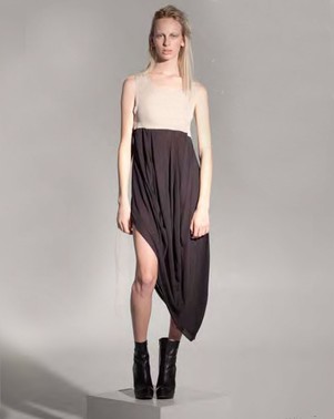 Circle Back Dress - Sand/Black