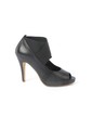 Michelle Heel - Black