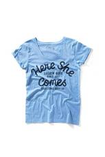 roll tee / here she comes