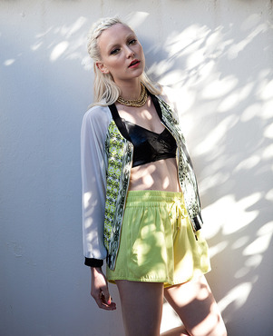 minty meets munt deco crop top