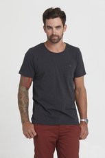 langby pocket tee